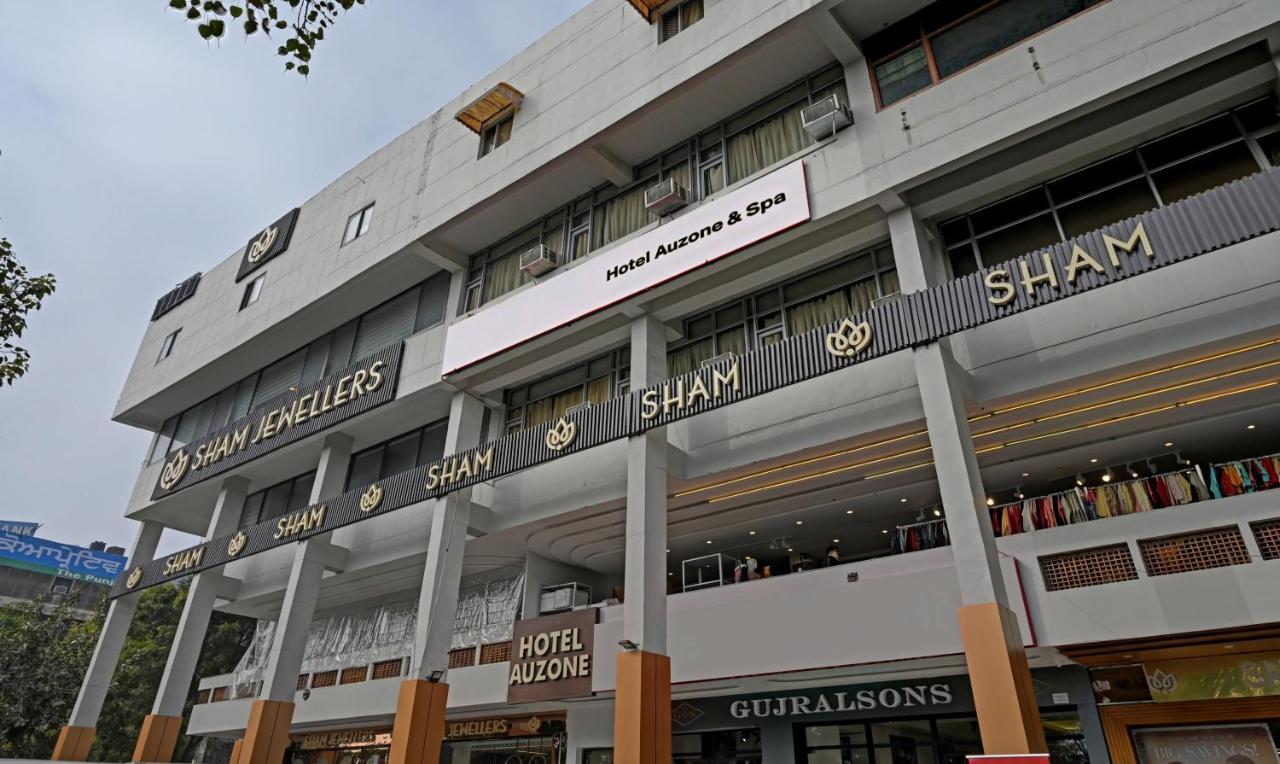 Itsy Auzone & Hotel Chandigarh
